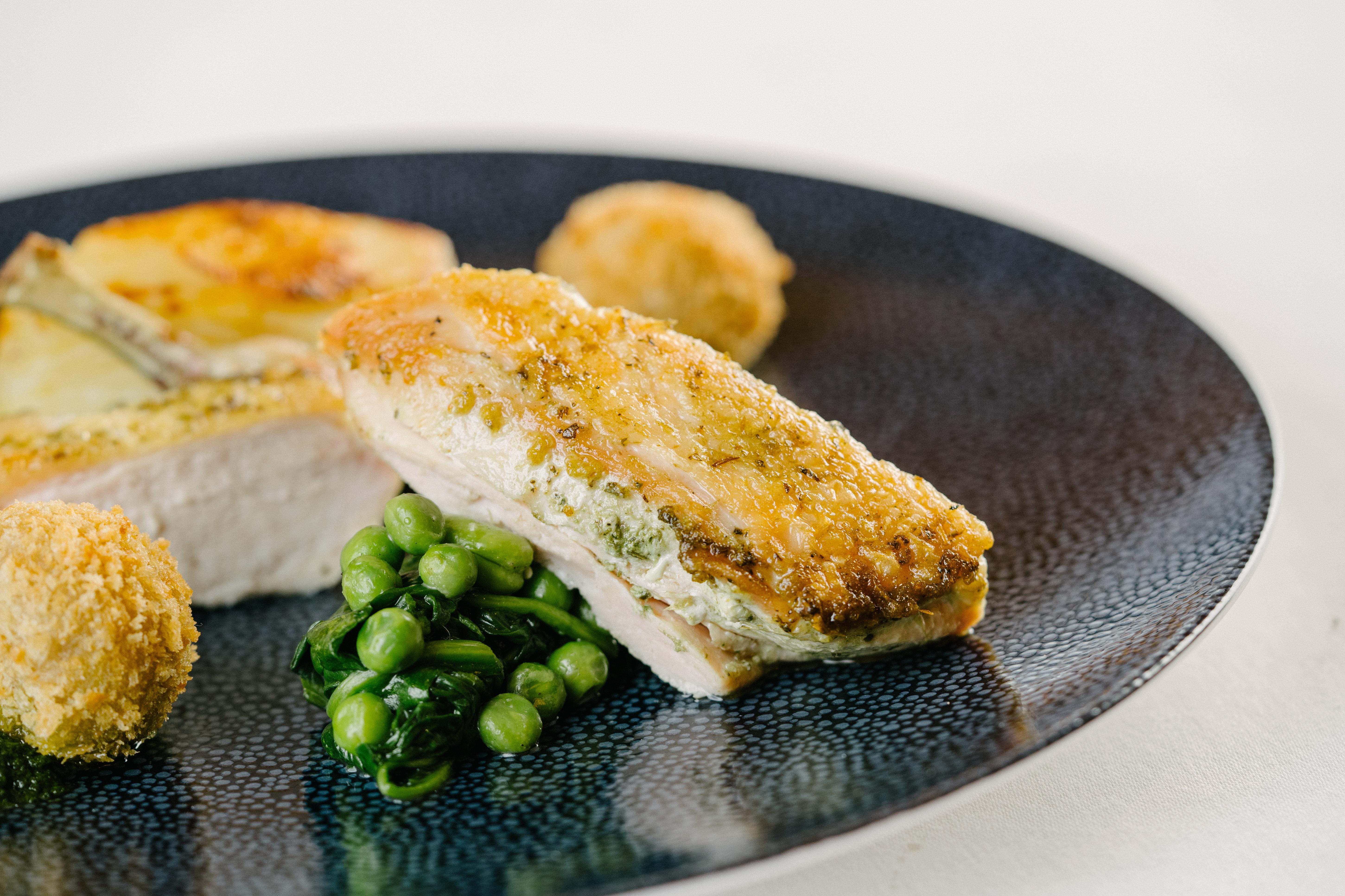 The Fitzwilliam Hotel Белфаст Екстериор снимка A prepared meal of chicken